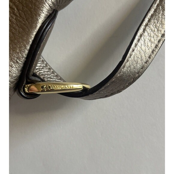 B. Makowsky Shoulder Bag Purse Gold Metallic Leather Turn Lock Bucket Dust Bag - Picture 10 of 16